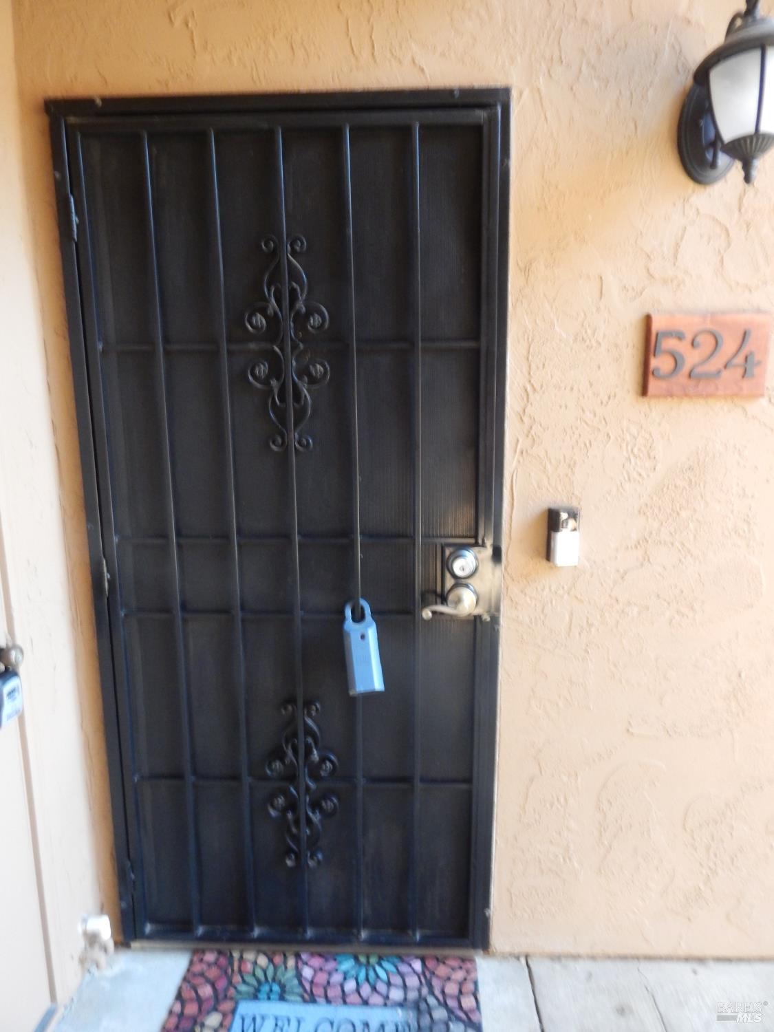 Detail Gallery Image 1 of 26 For 524 Arcadia Dr, Vacaville,  CA 95687 - 1 Beds | 1 Baths