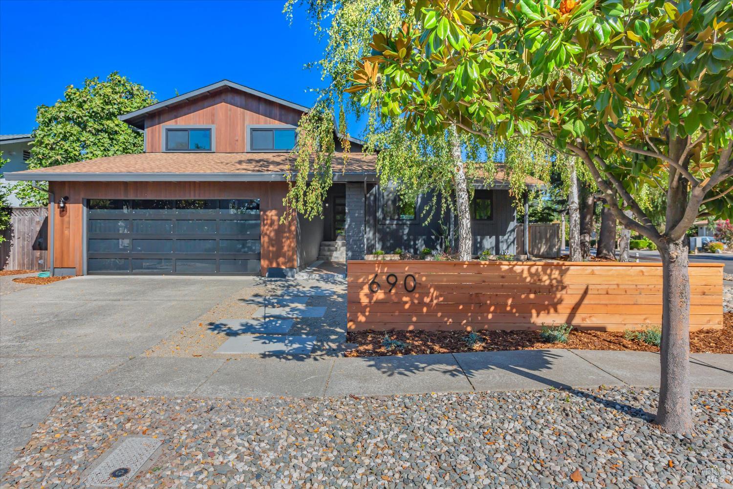 Detail Gallery Image 40 of 40 For 690 Hudson Ct, Sonoma,  CA 95476 - 4 Beds | 3 Baths