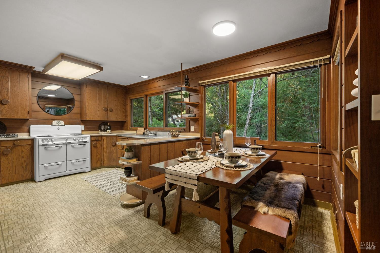 Detail Gallery Image 7 of 55 For 5600 Cazadero Hwy, Cazadero,  CA 95421 - 2 Beds | 1/1 Baths