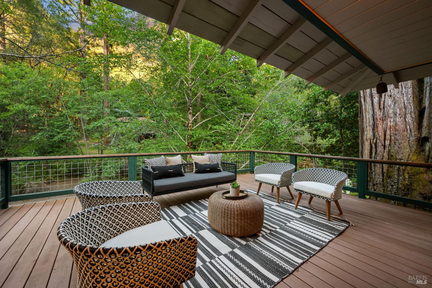 Detail Gallery Image 11 of 55 For 5600 Cazadero Hwy, Cazadero,  CA 95421 - 2 Beds | 1/1 Baths