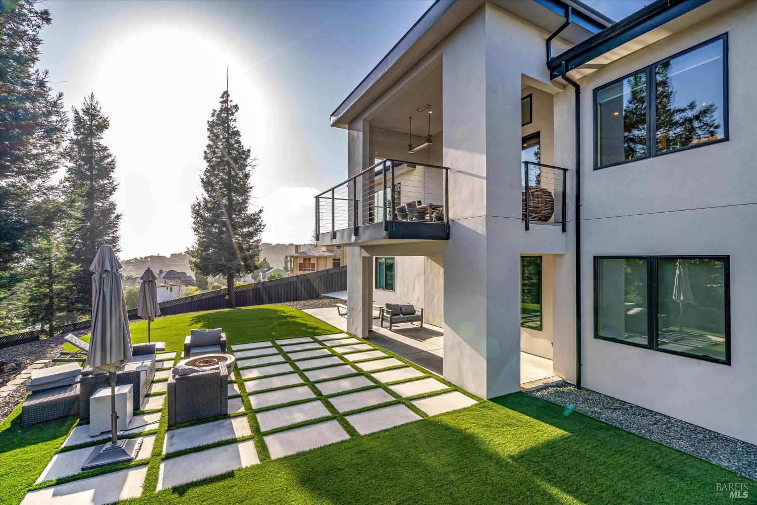 Detail Gallery Image 55 of 60 For 1994 W Bristlecone Ct, Santa Rosa,  CA 95403 - 4 Beds | 3/1 Baths
