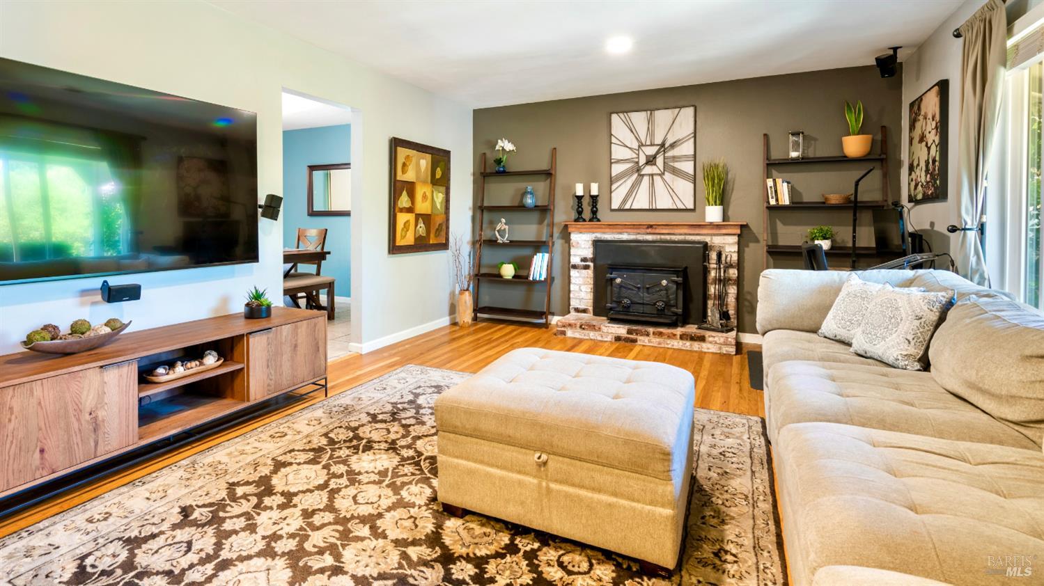 Detail Gallery Image 18 of 38 For 1523 Bruce Ct, Santa Rosa,  CA 95401 - 3 Beds | 2 Baths