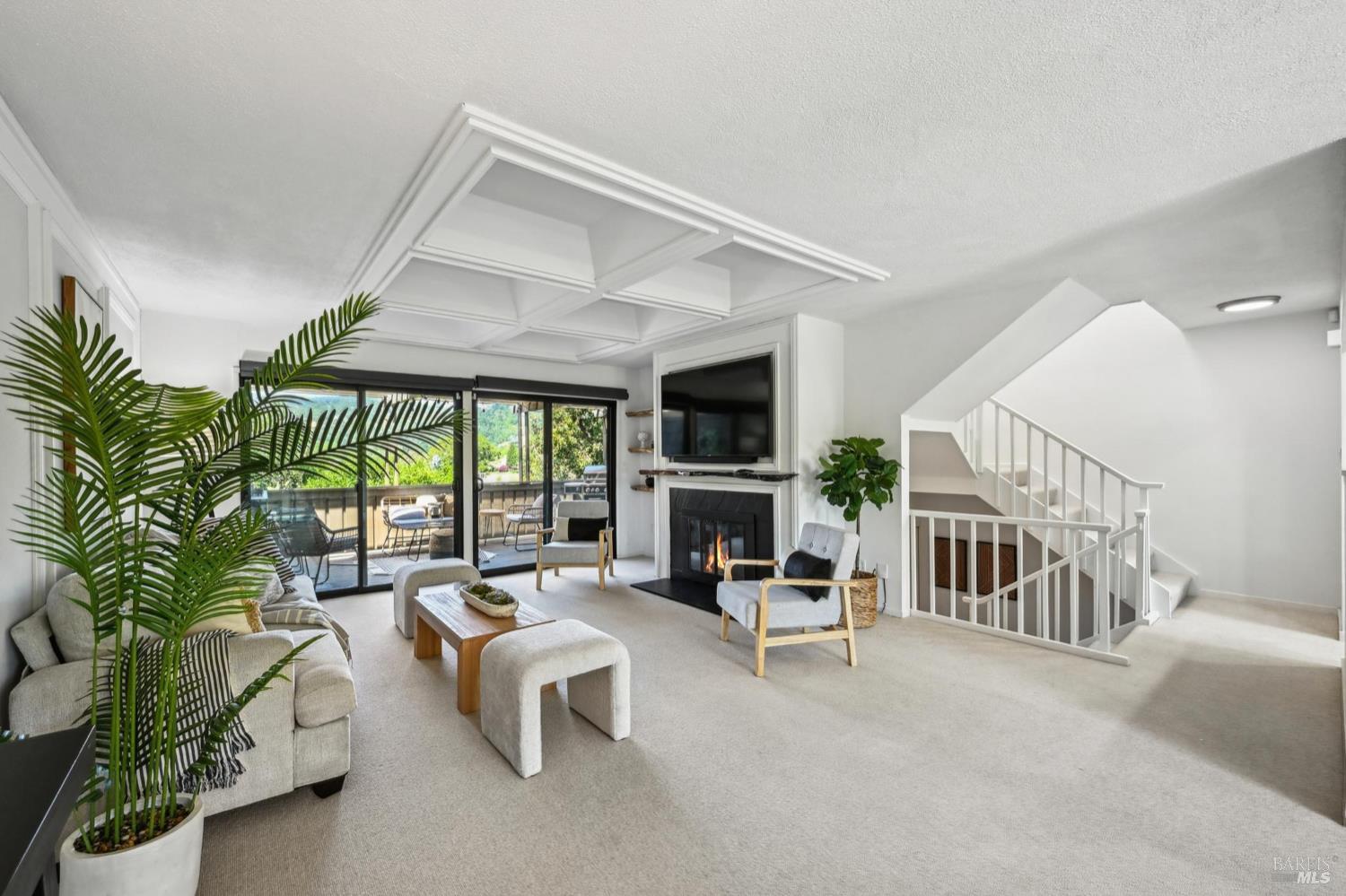 Detail Gallery Image 20 of 54 For 239 Knollwood Dr, San Rafael,  CA 94901 - 2 Beds | 2/1 Baths
