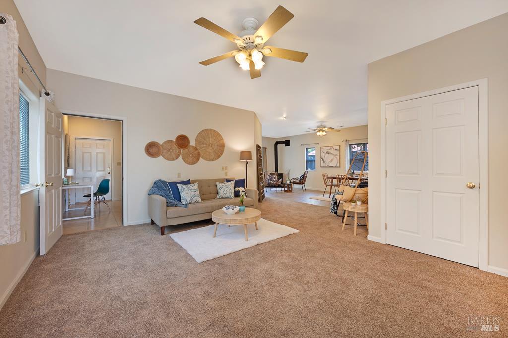 Detail Gallery Image 3 of 44 For 1237 Humboldt St, Santa Rosa,  CA 95404 - 3 Beds | 3/1 Baths