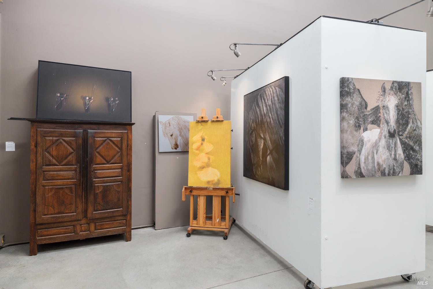 Detail Gallery Image 16 of 26 For 1229 Grove St #3,  Healdsburg,  CA 95448 - – Beds | – Baths