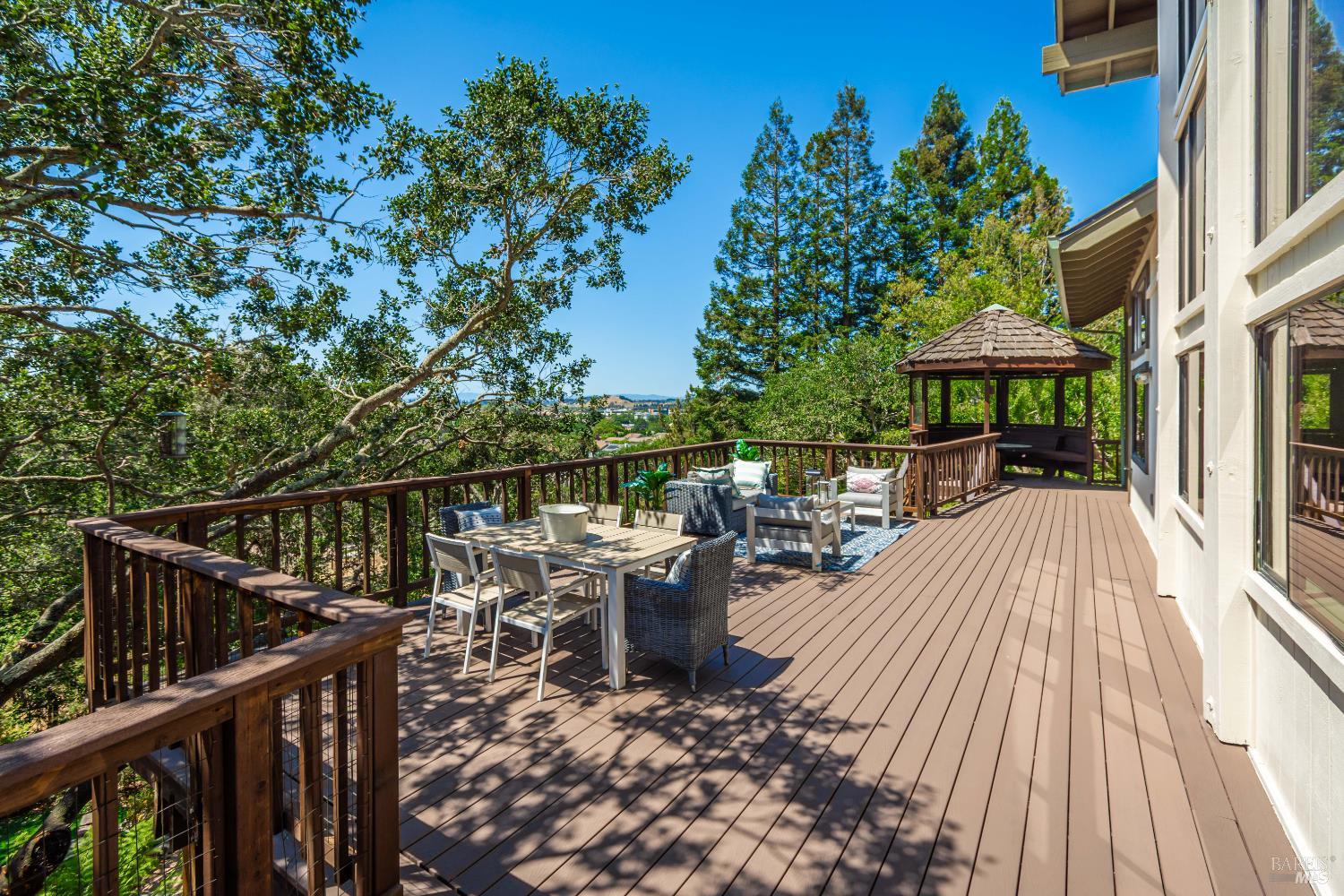 Detail Gallery Image 71 of 79 For 1043 La Quinta Ct, Napa,  CA 94559 - 4 Beds | 3/1 Baths
