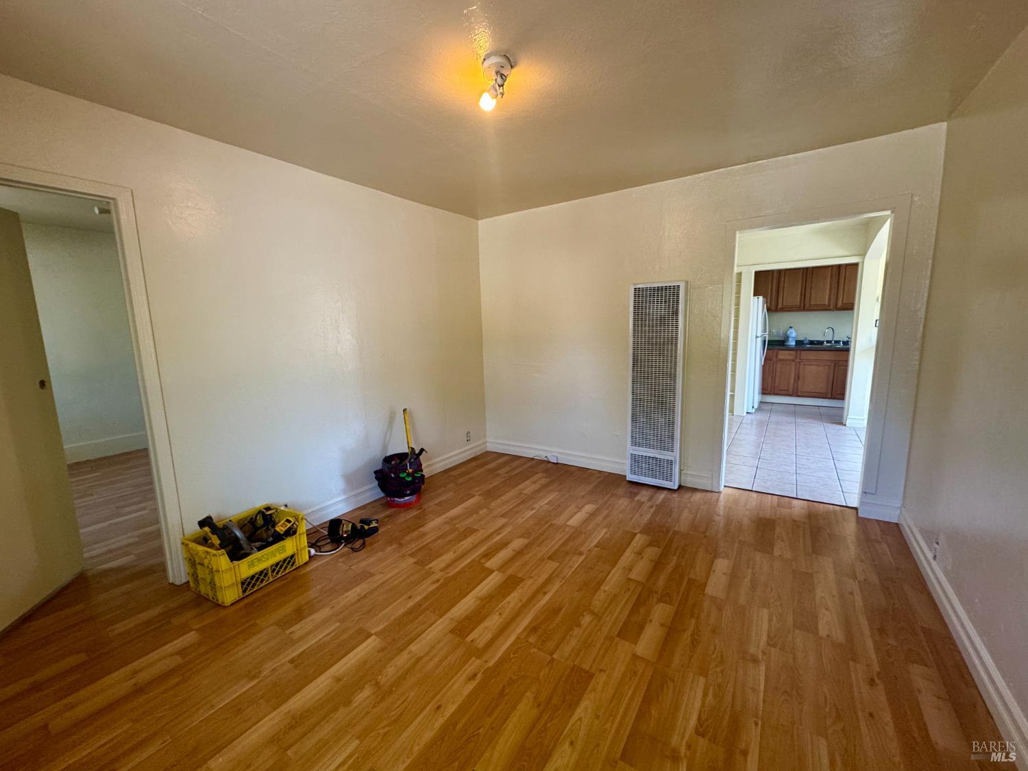 Detail Gallery Image 5 of 23 For 514 Earle St, Santa Rosa,  CA 95404 - 3 Beds | 2 Baths