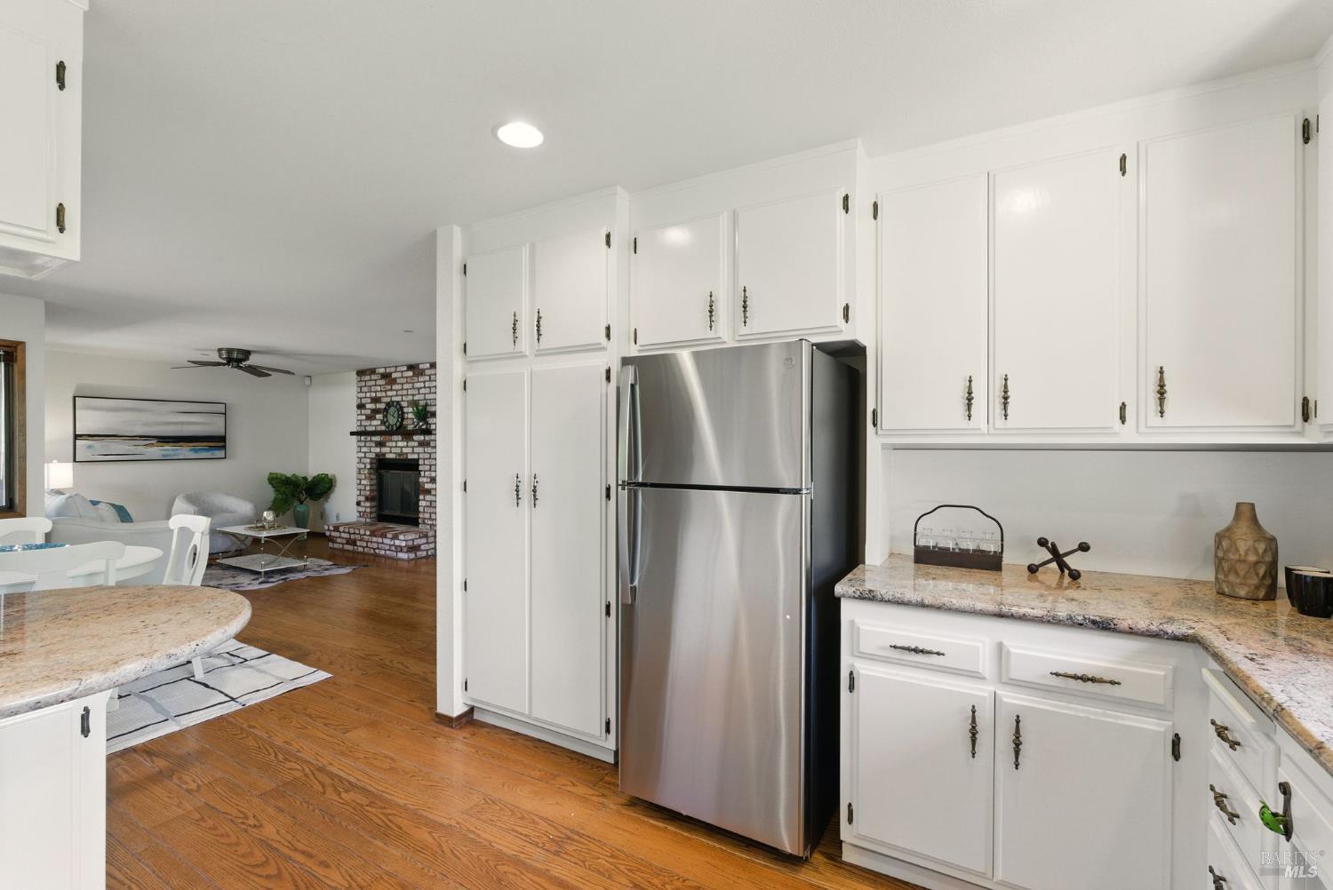 Detail Gallery Image 24 of 61 For 4620 Morris Ct, Santa Rosa,  CA 95405 - 4 Beds | 3 Baths