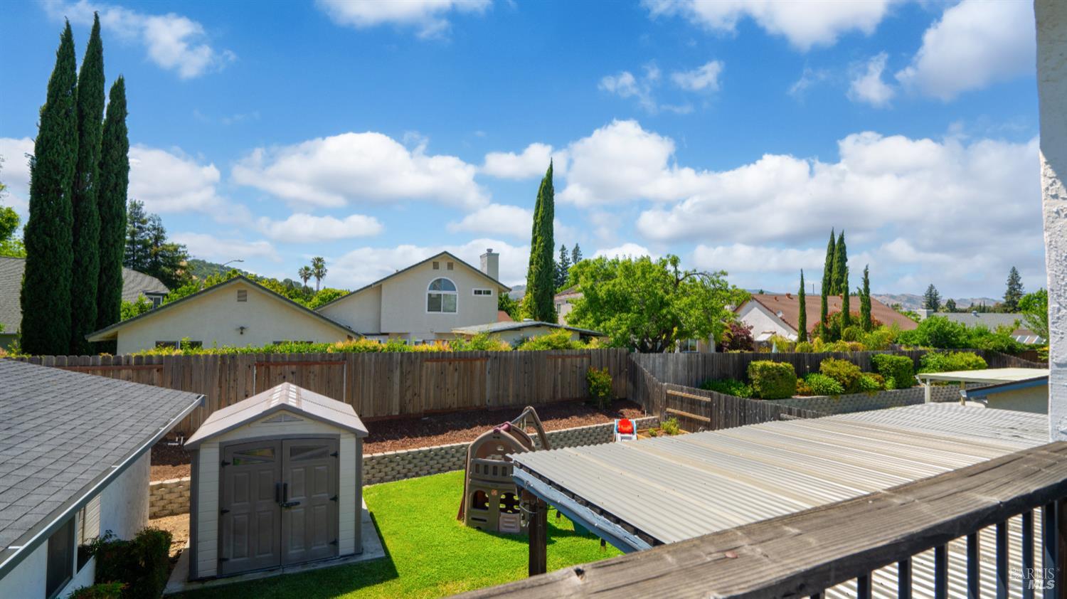 Detail Gallery Image 23 of 38 For 1192 Devonshire Dr, Vacaville,  CA 95687 - 4 Beds | 2/1 Baths