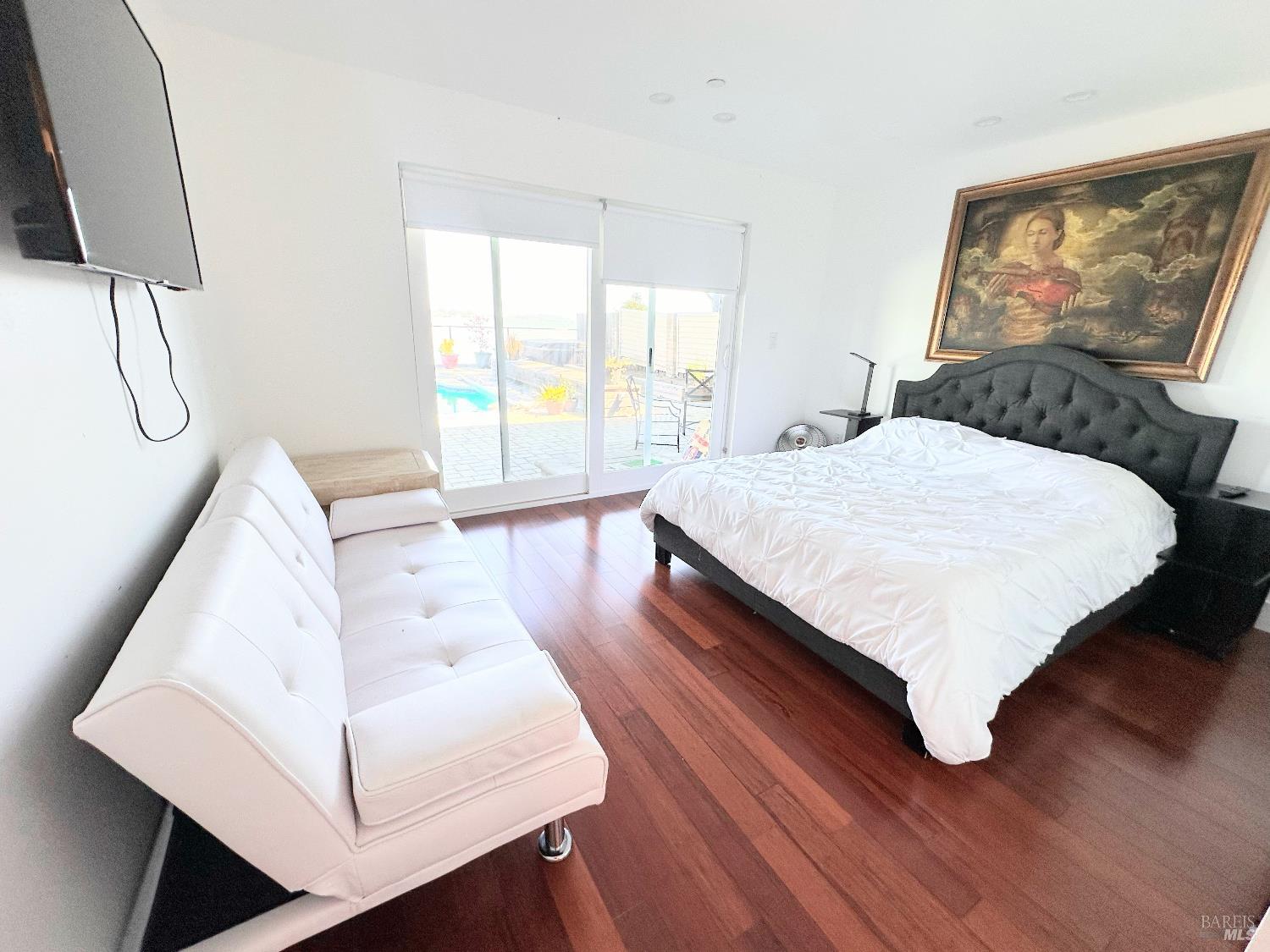 Detail Gallery Image 42 of 53 For 5148 E Paradise Dr, Corte Madera,  CA 94925 - 5 Beds | 5 Baths