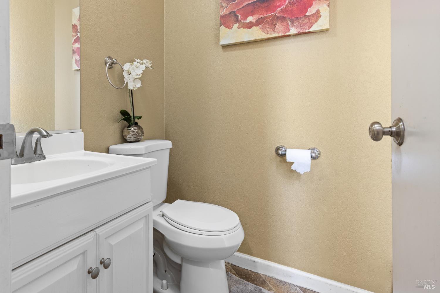 Detail Gallery Image 10 of 46 For 50 S a St, Santa Rosa,  CA 95401 - – Beds | – Baths