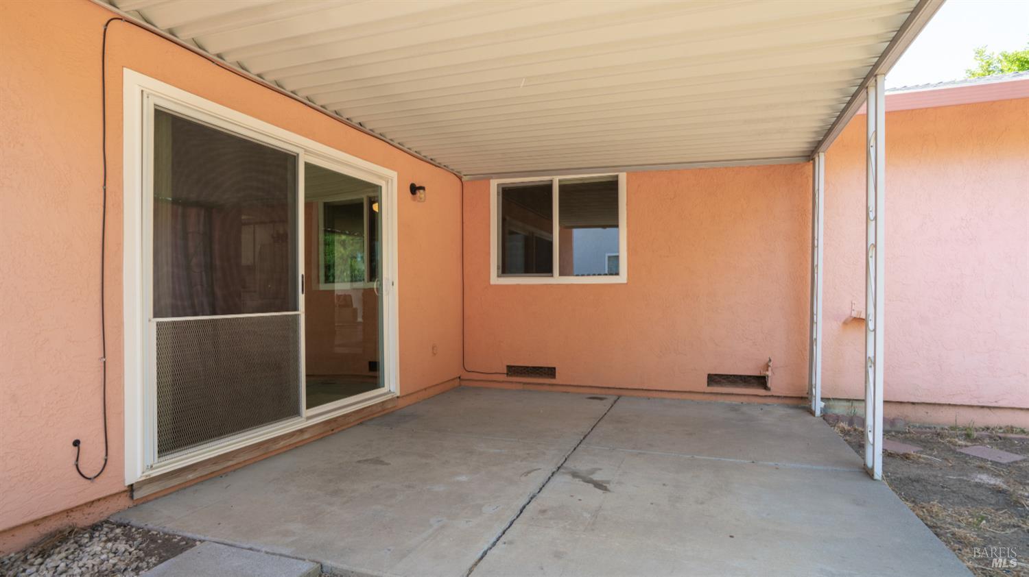 Detail Gallery Image 32 of 41 For 155 Midvale Dr, Vacaville,  CA 95687 - 4 Beds | 2 Baths