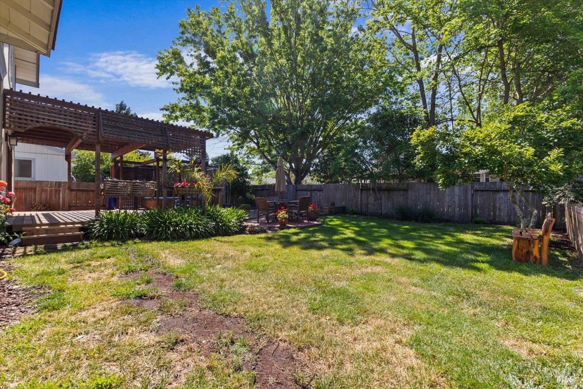 Detail Gallery Image 46 of 56 For 1503 Galaxy Ct, Rohnert Park,  CA 94928 - 4 Beds | 2/1 Baths