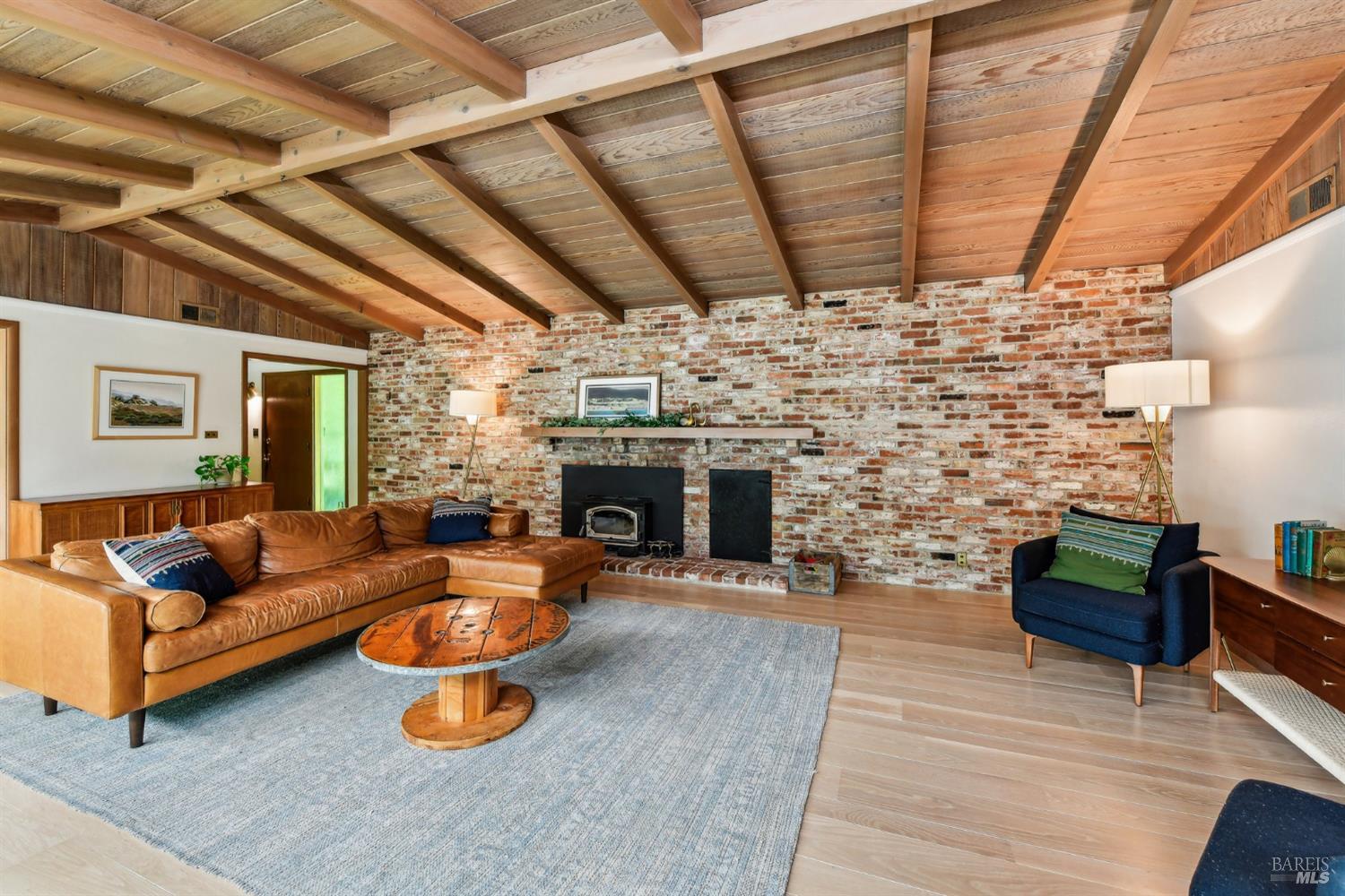 Detail Gallery Image 13 of 70 For 349 Buck Ave, Vacaville,  CA 95688 - 3 Beds | 2/1 Baths