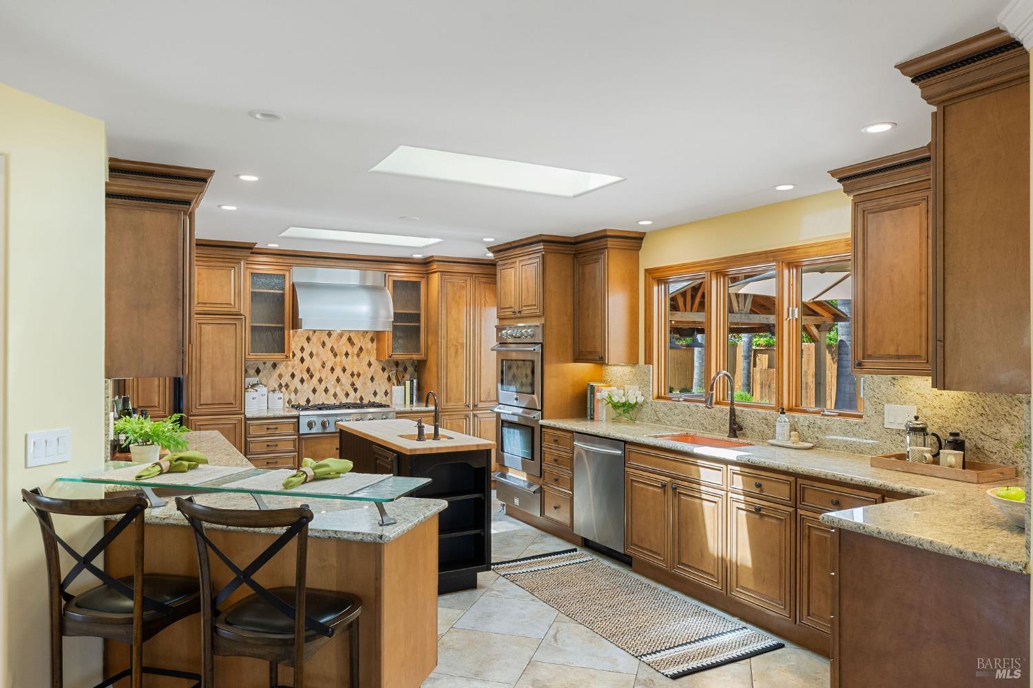 Detail Gallery Image 6 of 83 For 3936 Young Ave, Napa,  CA 94558 - 4 Beds | 2 Baths
