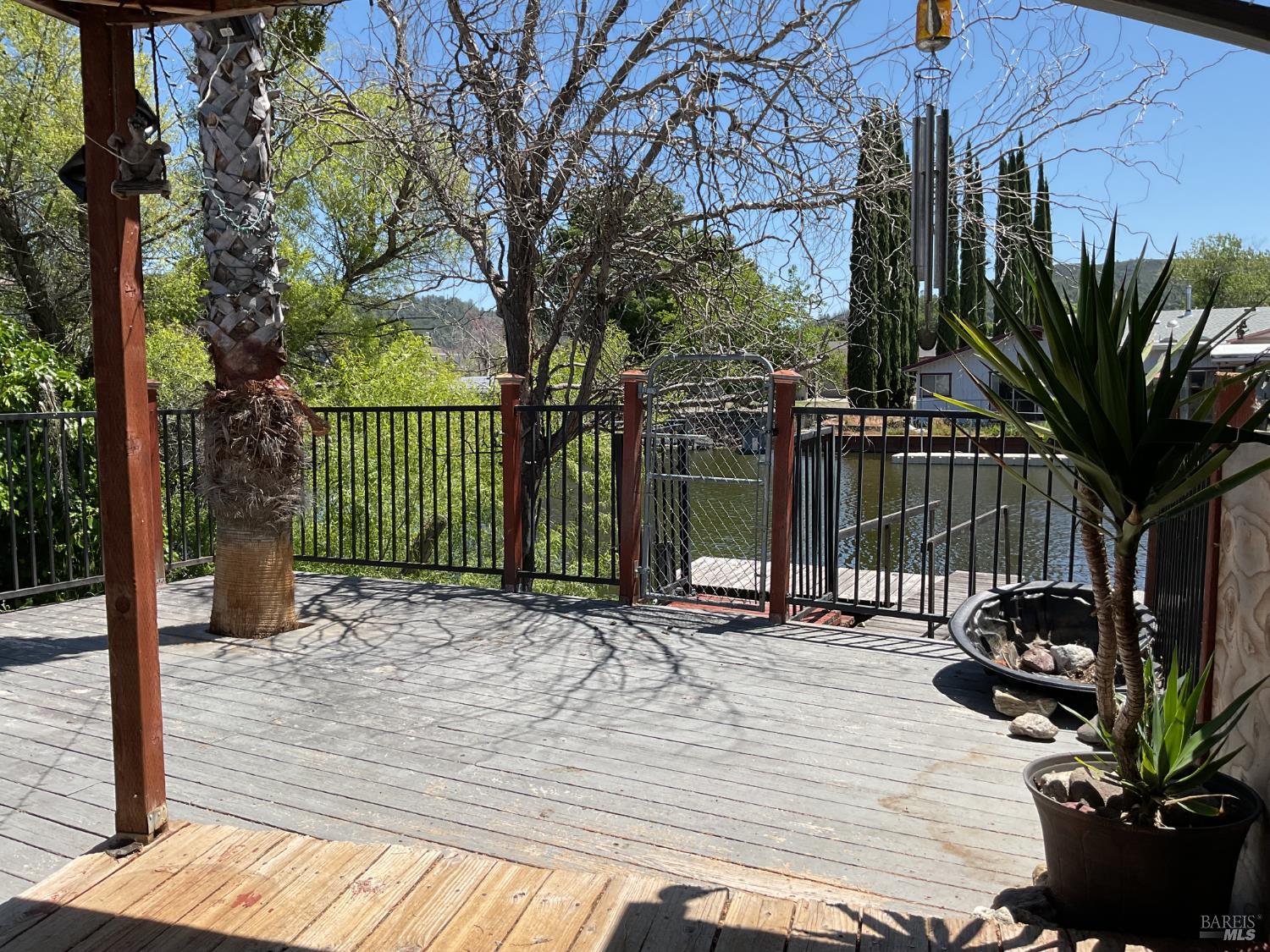 Detail Gallery Image 24 of 30 For 588 Pebble Way, Clearlake Oaks,  CA 95423 - 3 Beds | 2 Baths