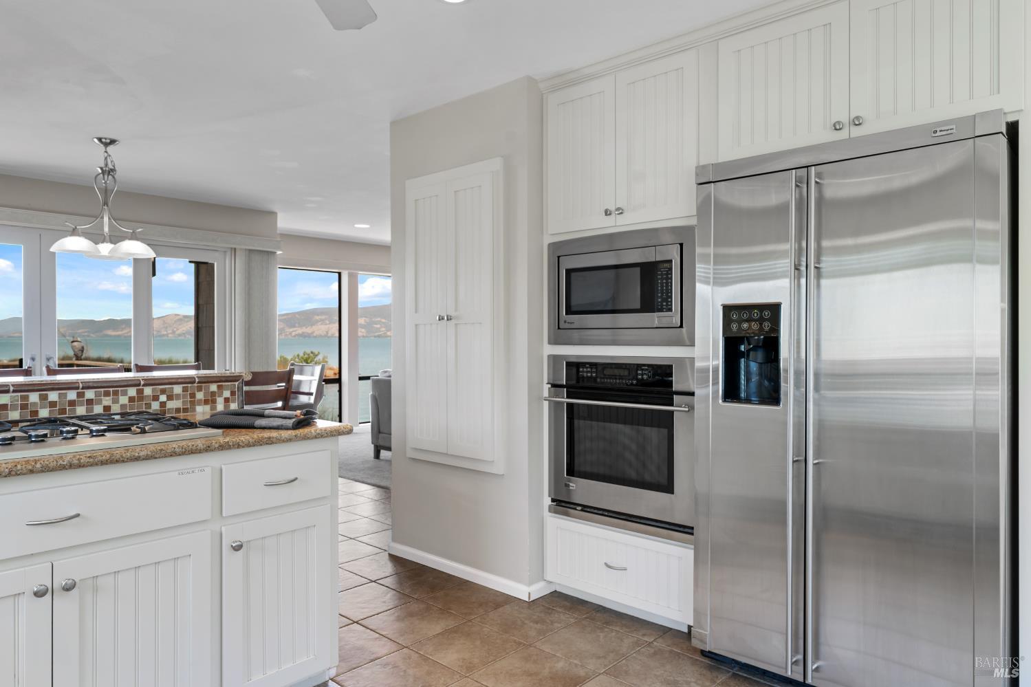 Detail Gallery Image 11 of 68 For 2998 Willow Rd, Kelseyville,  CA 95451 - 2 Beds | 2 Baths