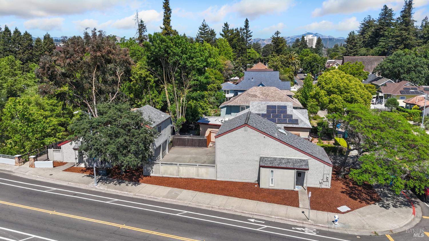 Detail Gallery Image 39 of 46 For 50 S a St, Santa Rosa,  CA 95401 - 6 Beds | 2/2 Baths