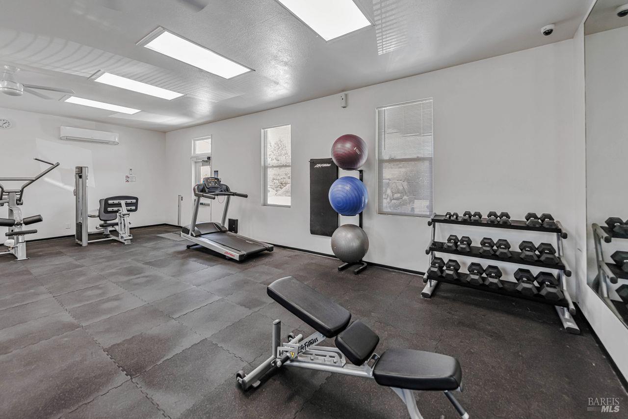 Detail Gallery Image 17 of 52 For 1955 Pinercrest Dr 227, Sonoma,  CA 95403 - 2 Beds | 2 Baths