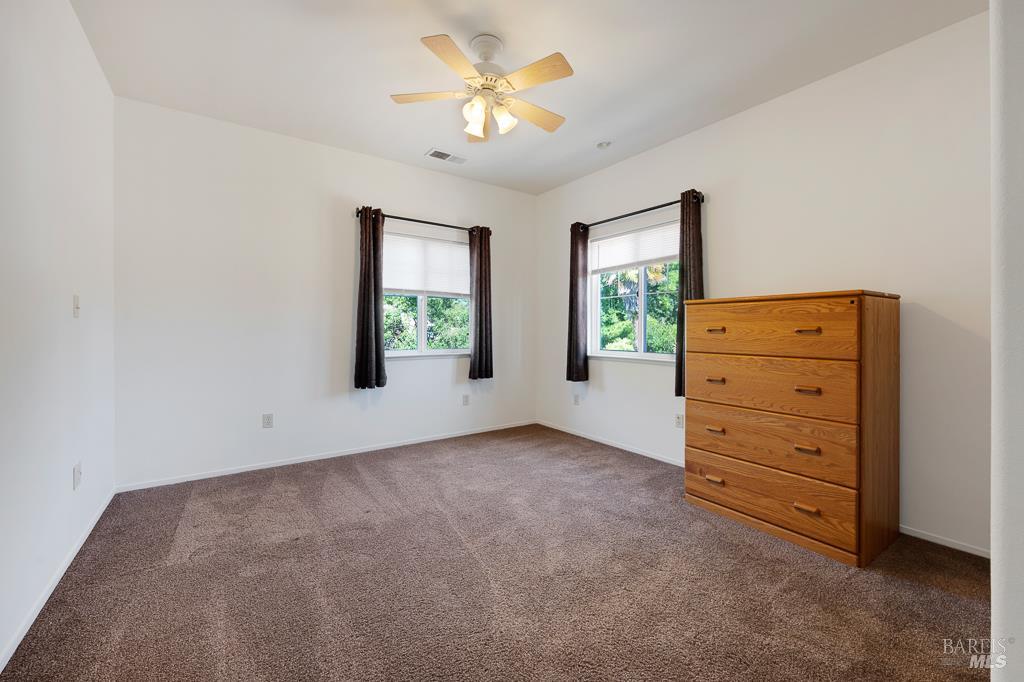 Detail Gallery Image 30 of 44 For 1237 Humboldt St, Santa Rosa,  CA 95404 - 3 Beds | 3/1 Baths