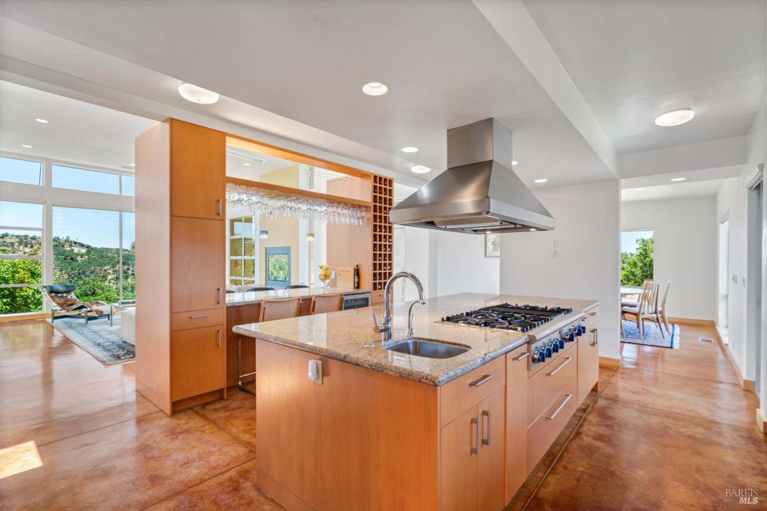 Detail Gallery Image 21 of 54 For 48 Longhorn Ridge Rd, Napa,  CA 94558 - 3 Beds | 3/1 Baths