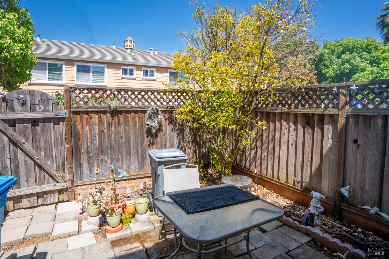 Detail Gallery Image 18 of 18 For 710 Daniels Ave, Vallejo,  CA 94590 - 2 Beds | 1 Baths