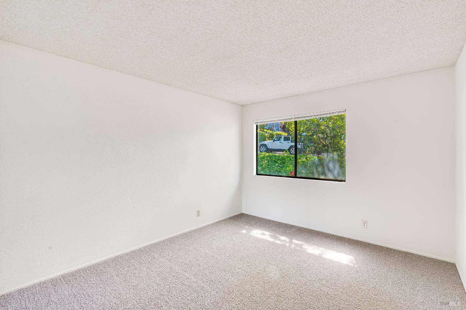 Detail Gallery Image 33 of 33 For 2000 Clearview Cir, Benicia,  CA 94510 - 3 Beds | 2/1 Baths