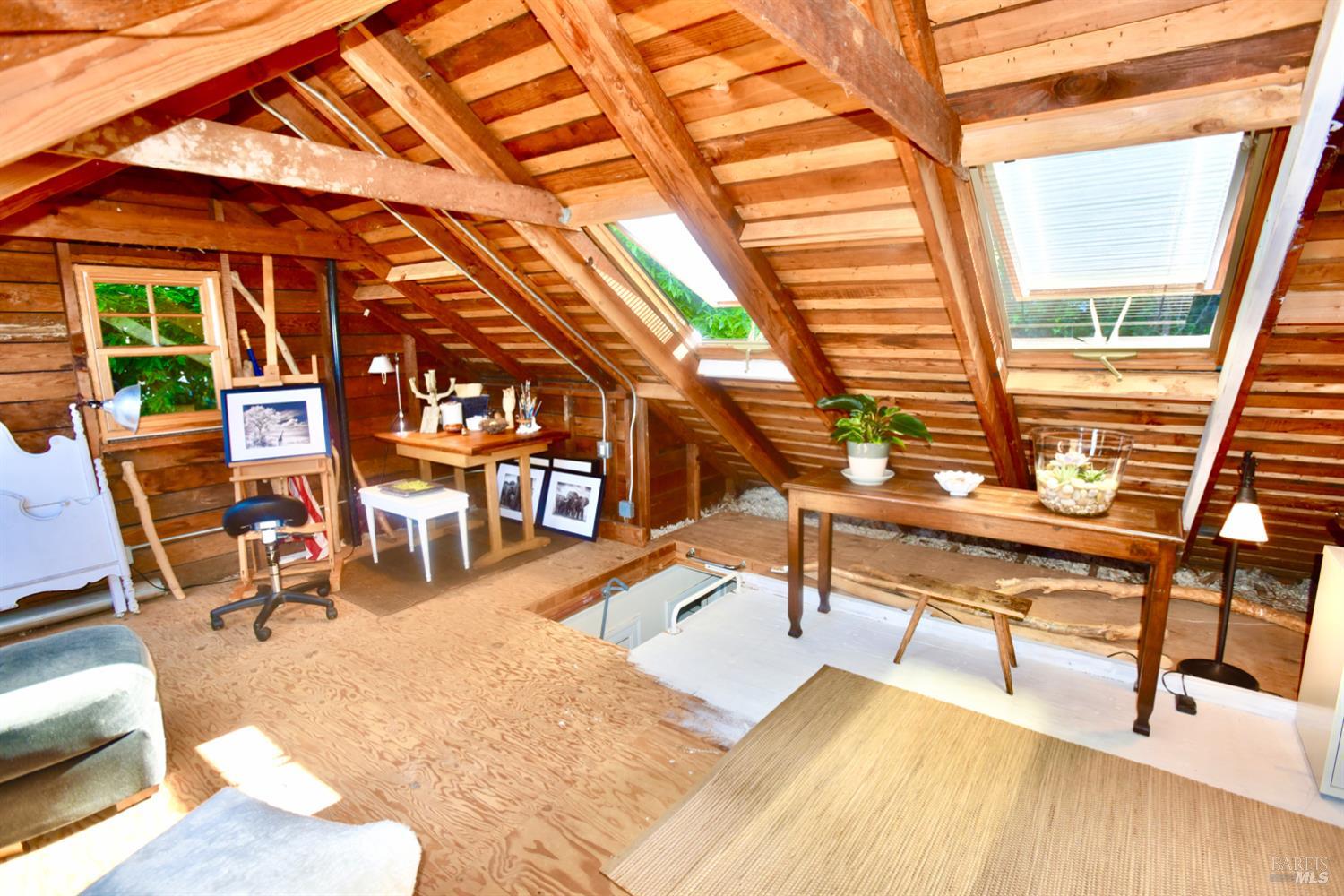 Detail Gallery Image 83 of 99 For 81 Cazneau Ave, Sausalito,  CA 94965 - 3 Beds | 2/1 Baths