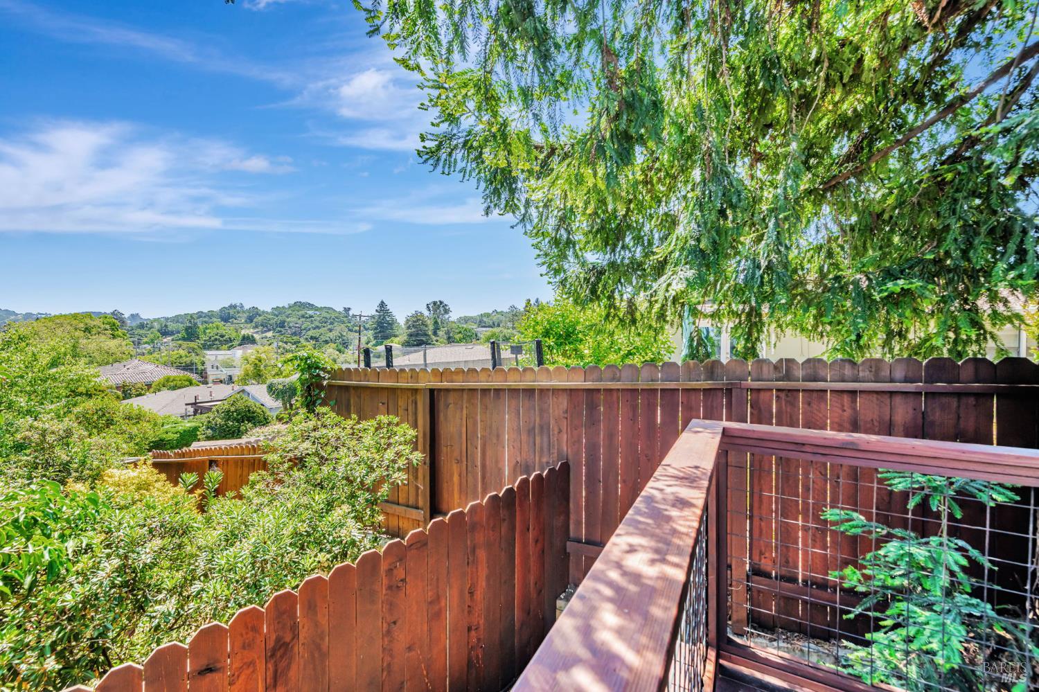 Detail Gallery Image 30 of 38 For 20 Laurel Ave, Petaluma,  CA 94952 - 2 Beds | 1 Baths