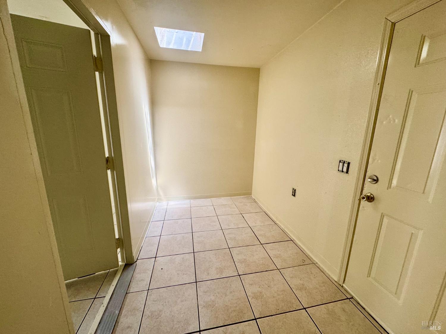 Detail Gallery Image 18 of 23 For 514 Earle St, Santa Rosa,  CA 95404 - 3 Beds | 2 Baths