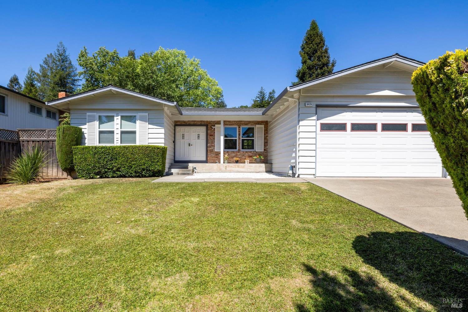 Detail Gallery Image 1 of 52 For 3429 Castlerock Ct, Santa Rosa,  CA 95404 - 4 Beds | 2 Baths