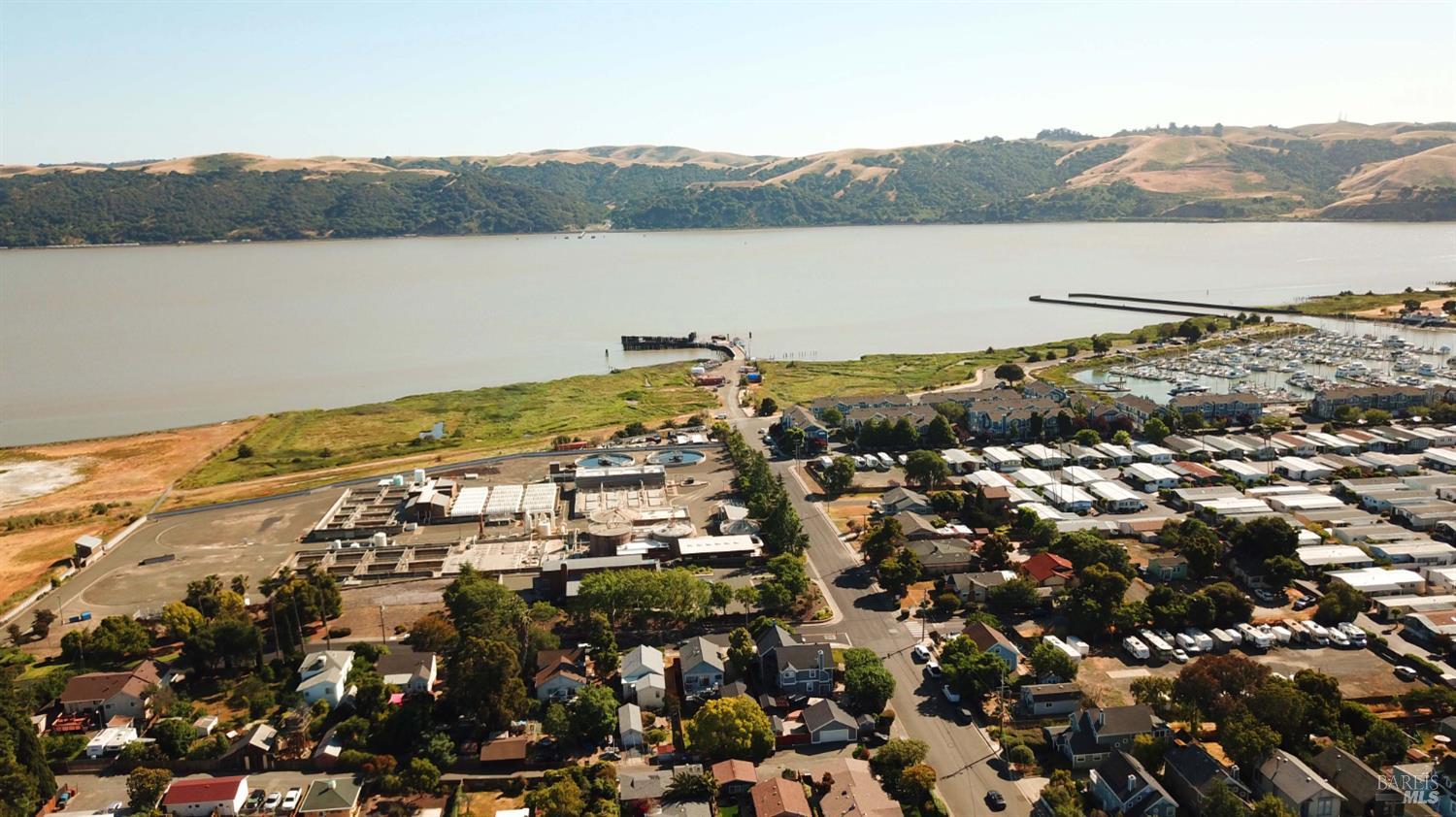 Detail Gallery Image 1 of 6 For 525 E H St, Benicia,  CA 94510 - – Beds | – Baths