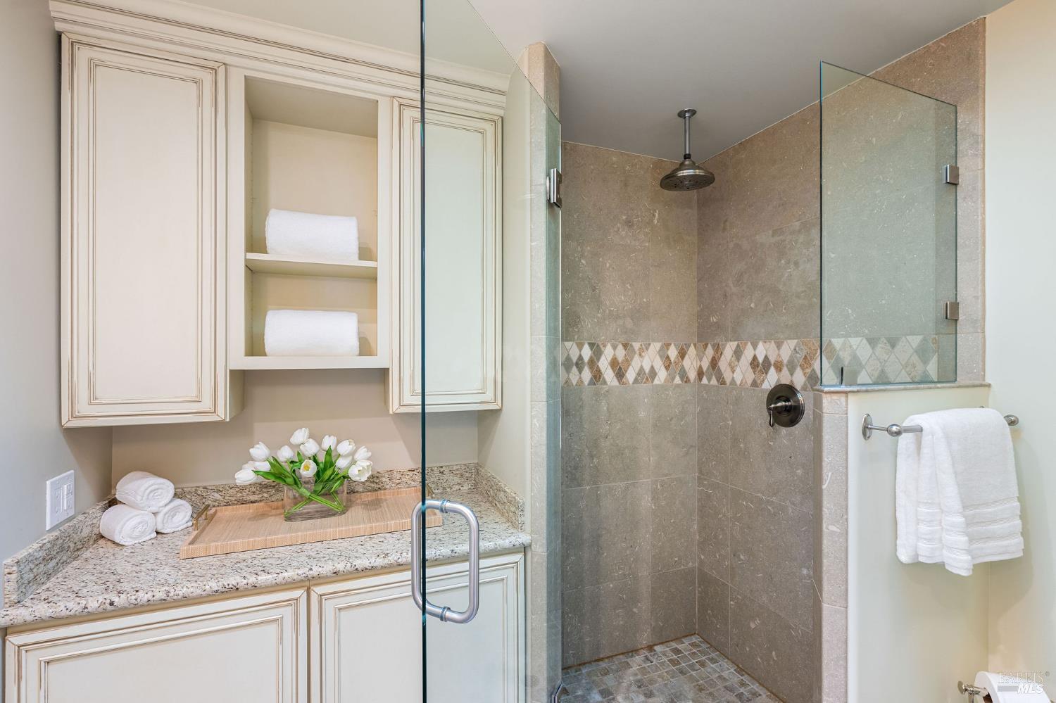 Detail Gallery Image 32 of 83 For 3936 Young Ave, Napa,  CA 94558 - 4 Beds | 2 Baths