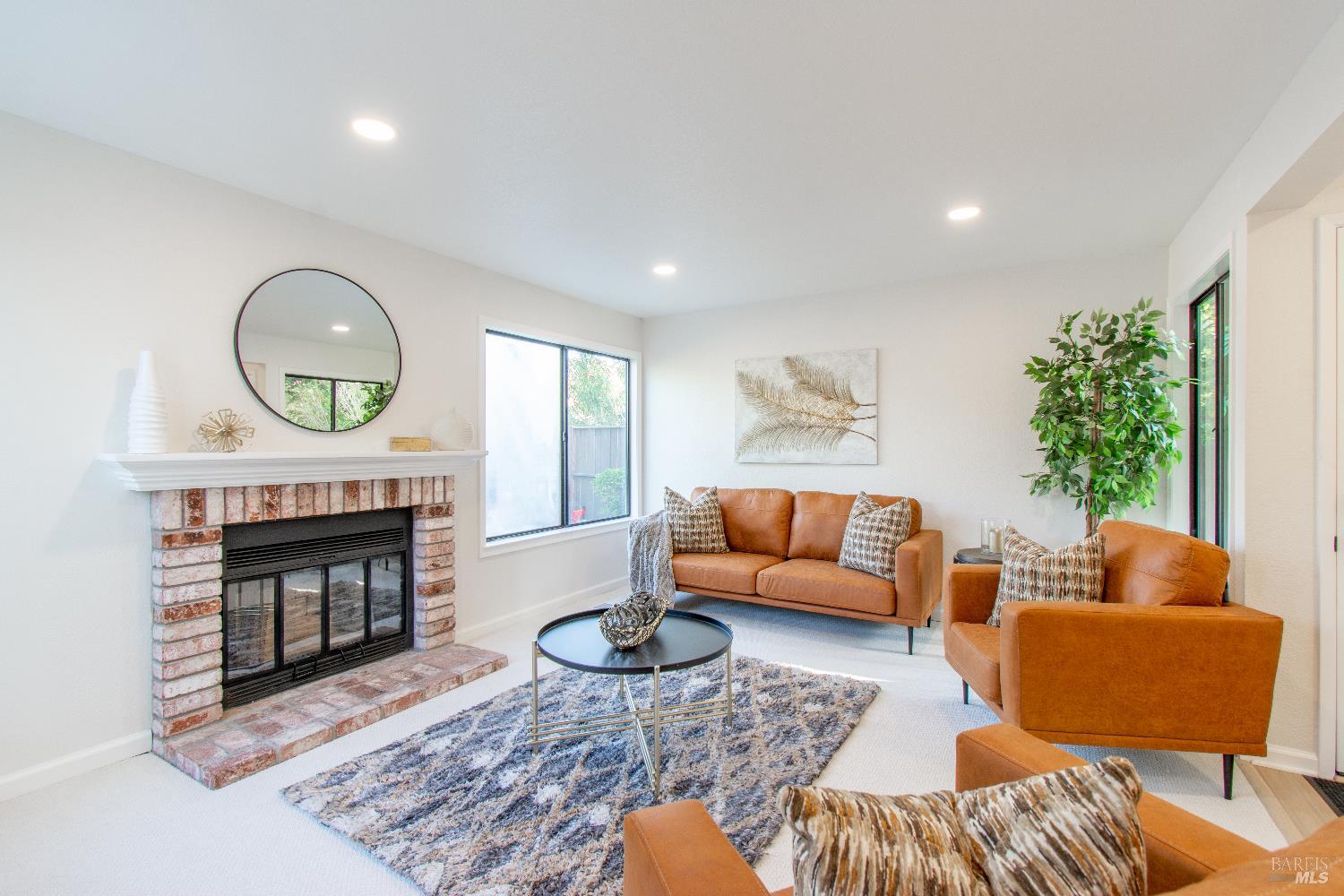 Detail Gallery Image 7 of 51 For 1986 Larchmont Cir, Fairfield,  CA 94534 - 3 Beds | 2/1 Baths