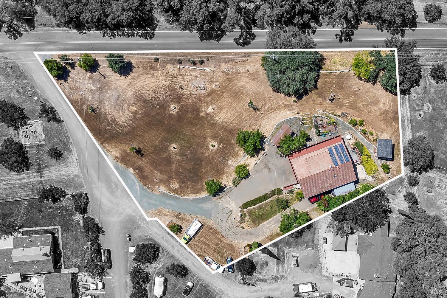 Detail Gallery Image 3 of 36 For 1524 Martin St, Lakeport,  CA 95453 - 4 Beds | 3 Baths