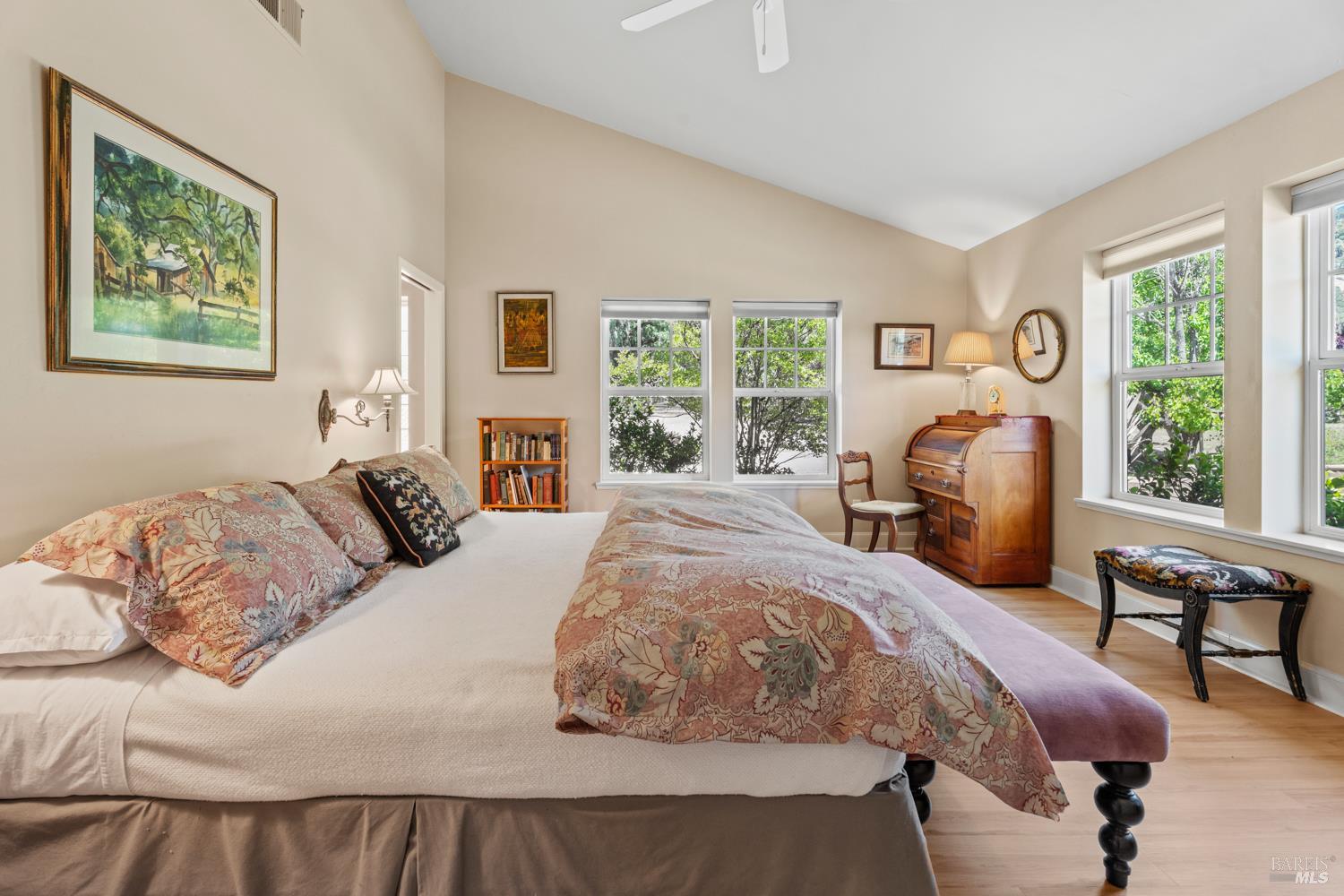 Detail Gallery Image 21 of 50 For 3700 Feliz Creek Rd, Hopland,  CA 95449 - 3 Beds | 3 Baths