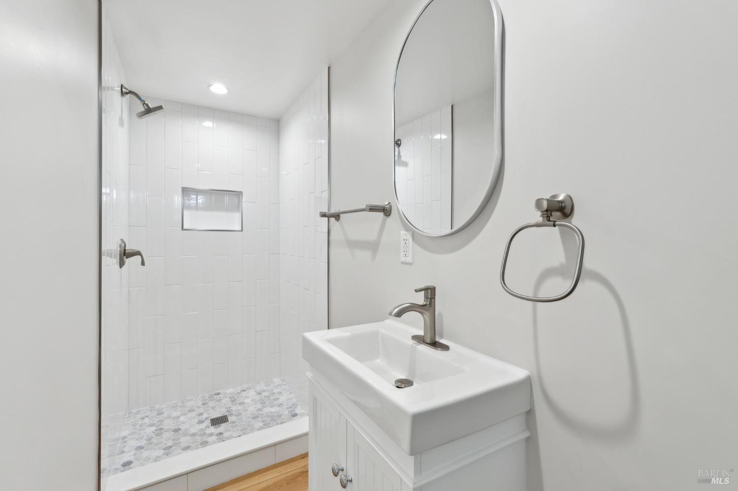 Detail Gallery Image 50 of 56 For 745 Redwood Rd, San Anselmo,  CA 94960 - 4 Beds | 3/1 Baths