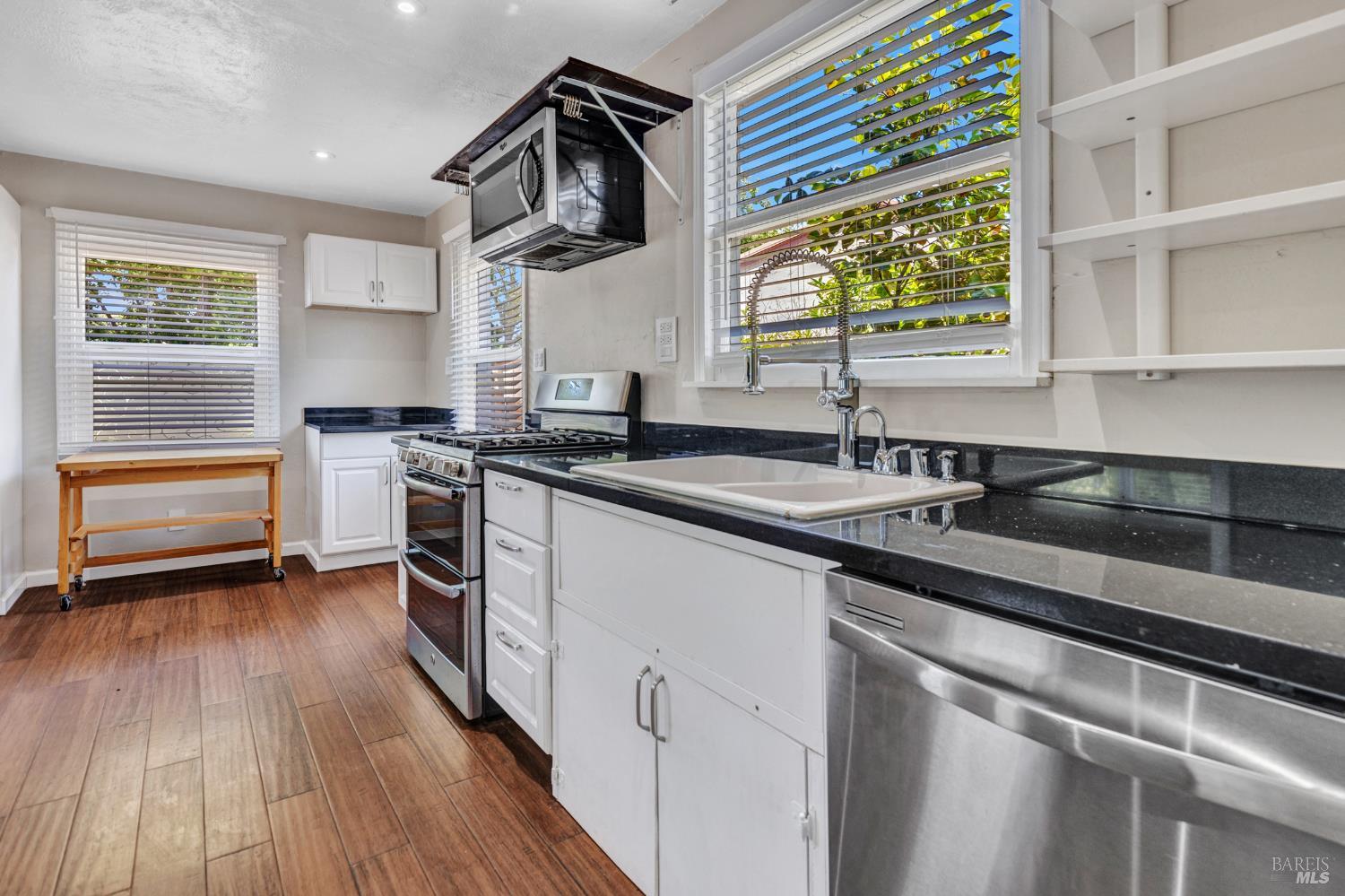Detail Gallery Image 15 of 26 For 600 Buss Ave, Vallejo,  CA 94591 - 2 Beds | 1 Baths