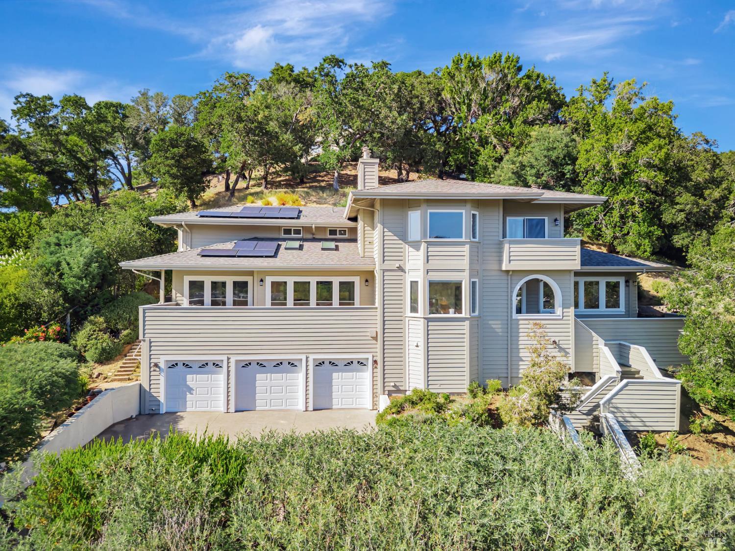 Detail Gallery Image 53 of 60 For 55 Tamalpais Rd, Kentfield,  CA 94904 - 4 Beds | 4 Baths