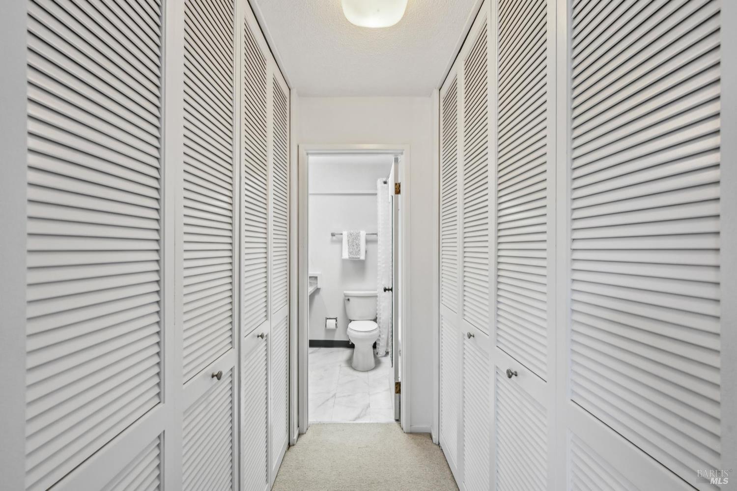 Detail Gallery Image 47 of 54 For 239 Knollwood Dr, San Rafael,  CA 94901 - 2 Beds | 2/1 Baths