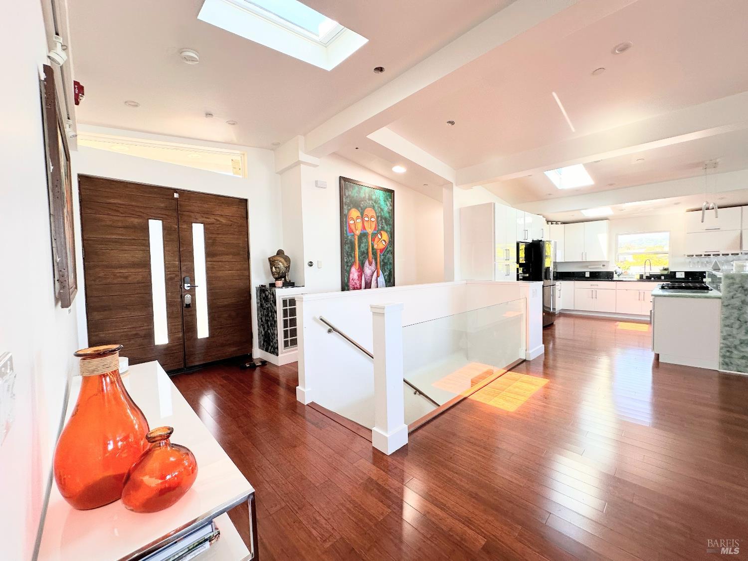 Detail Gallery Image 5 of 53 For 5148 E Paradise Dr, Corte Madera,  CA 94925 - 5 Beds | 5 Baths