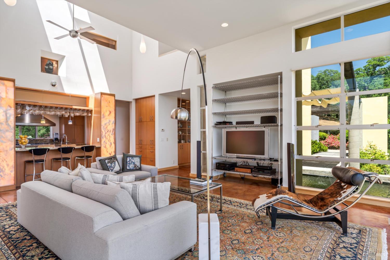 Detail Gallery Image 18 of 54 For 48 Longhorn Ridge Rd, Napa,  CA 94558 - 3 Beds | 3/1 Baths