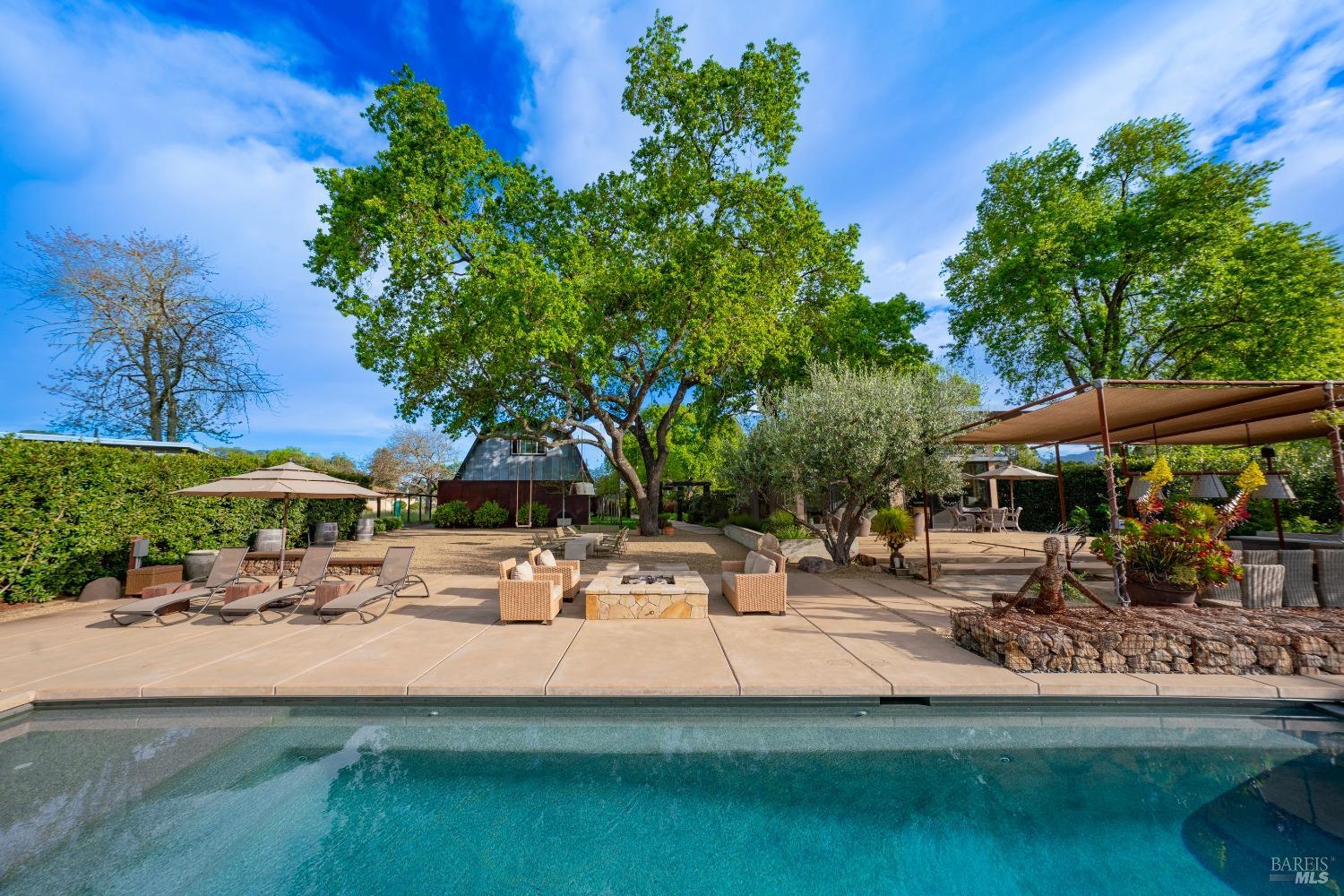 Detail Gallery Image 57 of 70 For 1067 Darms Ln, Napa,  CA 94558 - 5 Beds | 3 Baths