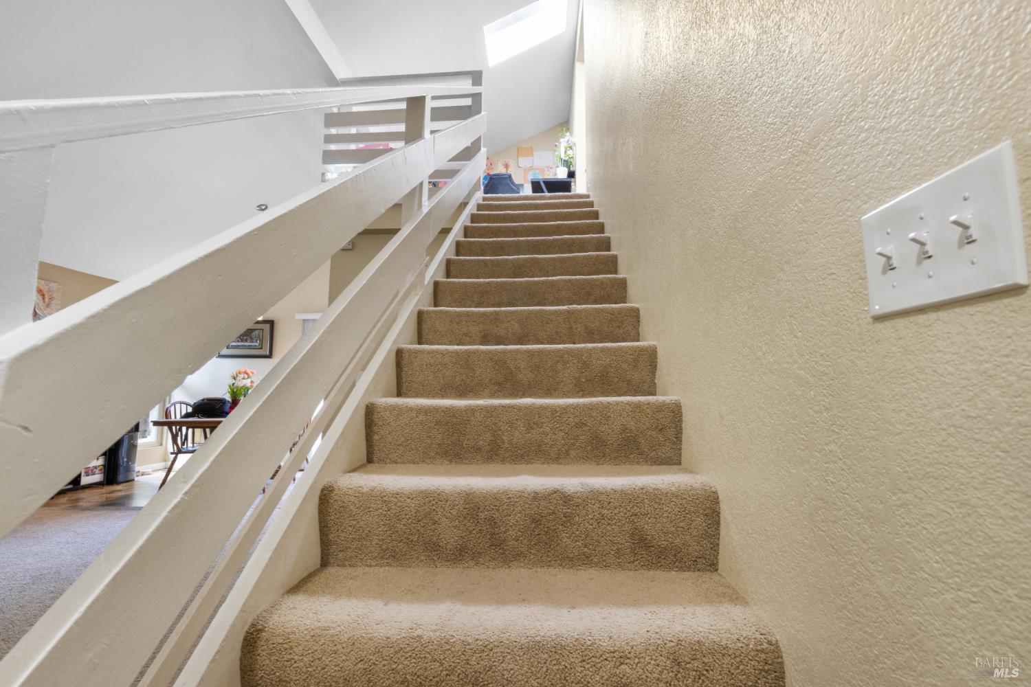 Detail Gallery Image 11 of 46 For 50 S a St, Santa Rosa,  CA 95401 - 6 Beds | 2/2 Baths