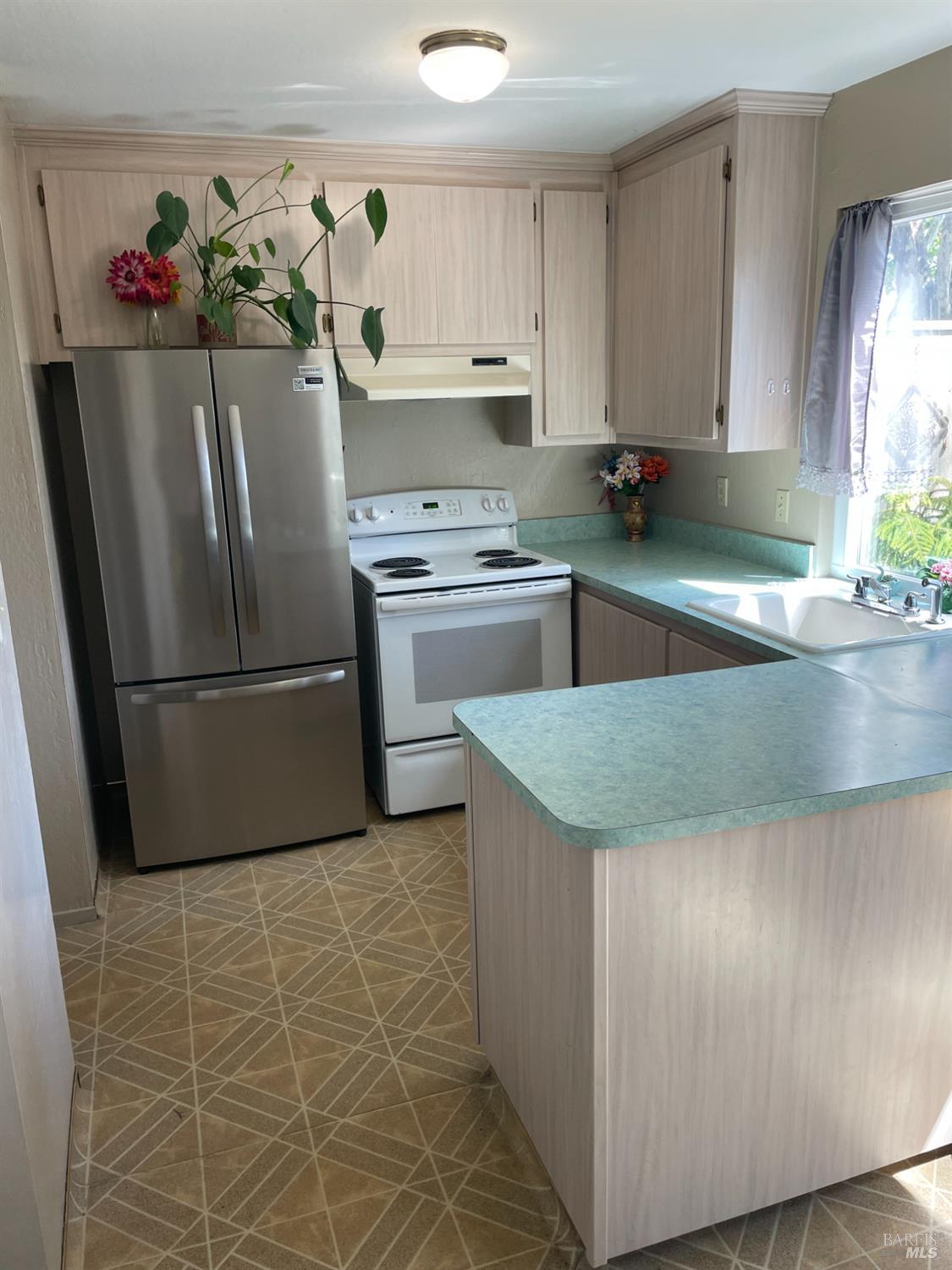 Warwick Drive #86, Benicia, California image 3