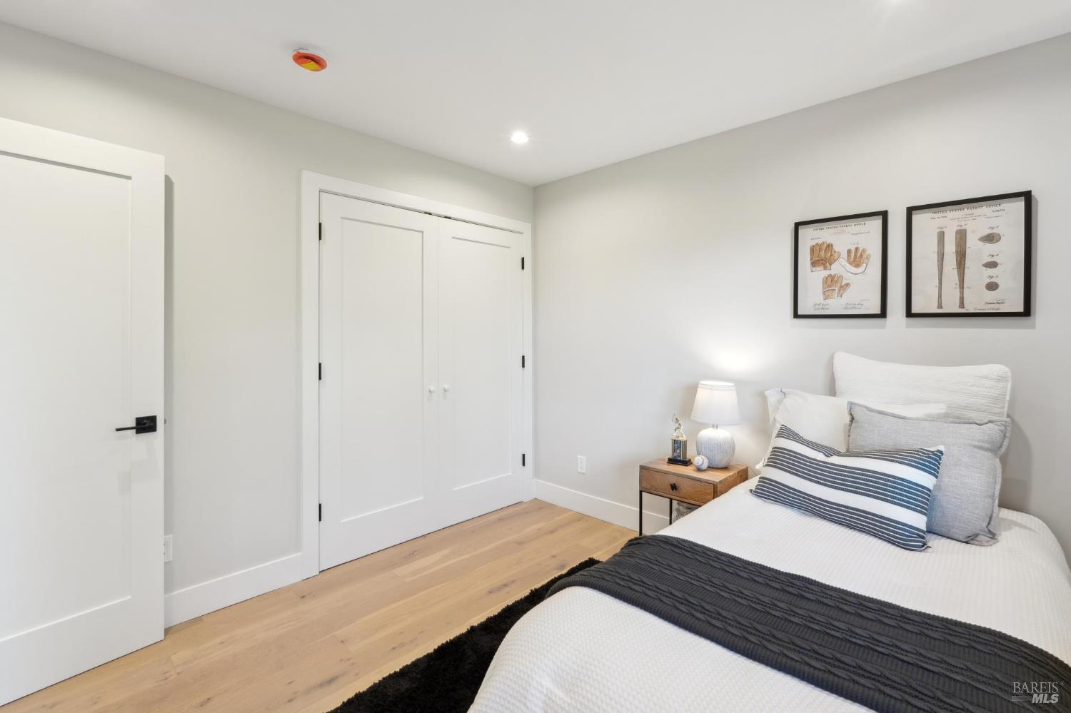 Detail Gallery Image 39 of 56 For 745 Redwood Rd, San Anselmo,  CA 94960 - 4 Beds | 3/1 Baths
