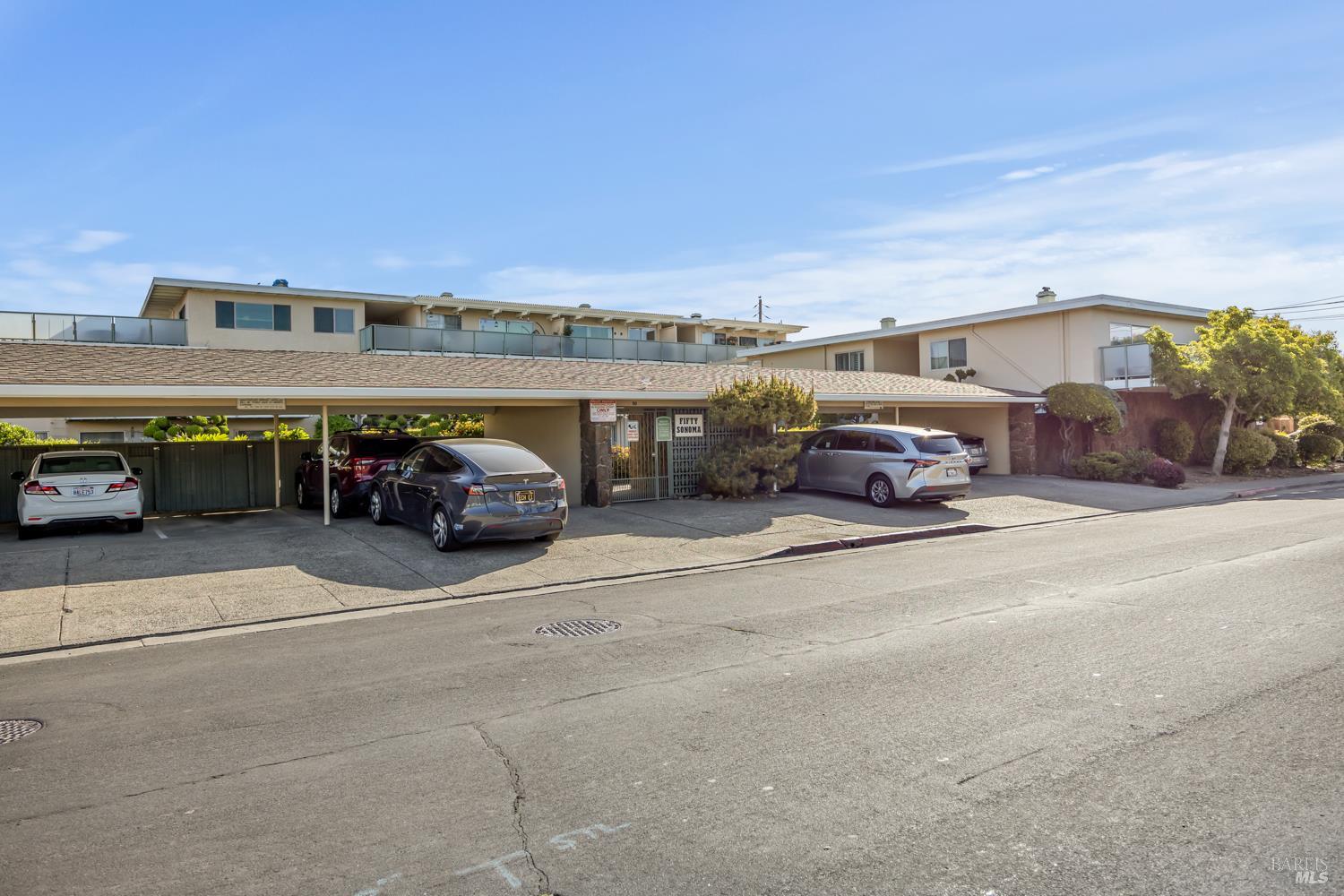 Detail Gallery Image 14 of 16 For 50 Sonoma St #3,  San Rafael,  CA 94901 - 1 Beds | 1 Baths