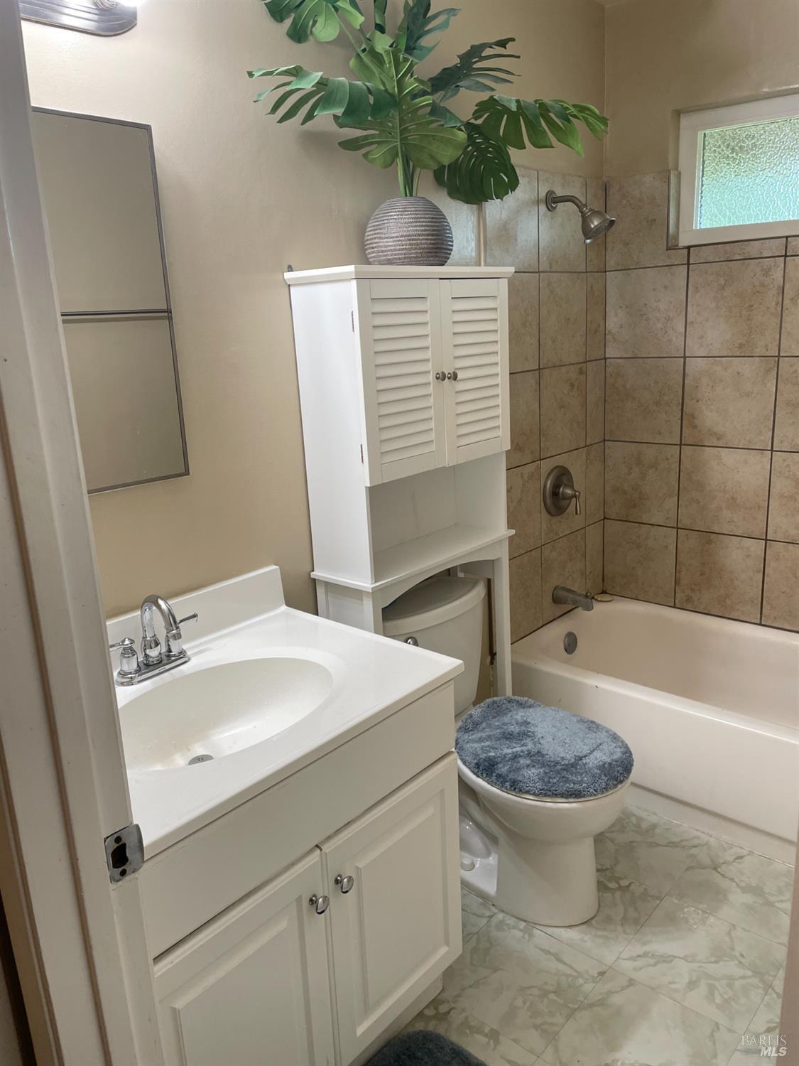 Warwick Drive #86, Benicia, California image 12