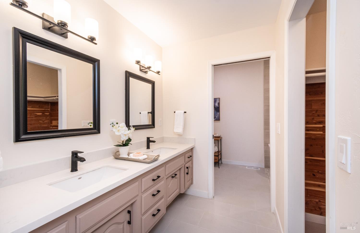 Detail Gallery Image 43 of 79 For 1043 La Quinta Ct, Napa,  CA 94559 - 4 Beds | 3/1 Baths