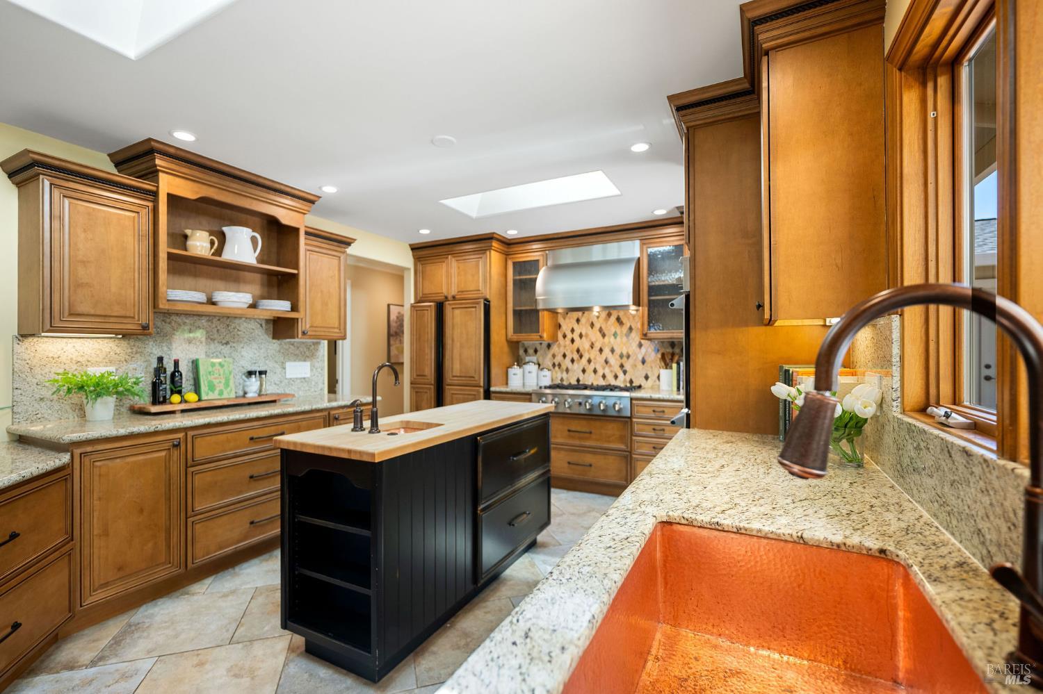 Detail Gallery Image 9 of 83 For 3936 Young Ave, Napa,  CA 94558 - 4 Beds | 2 Baths